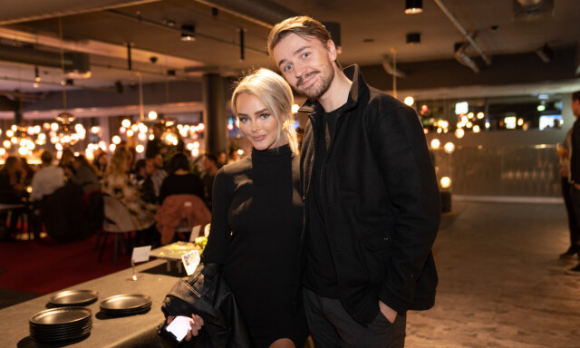 SYNES IKKE NOE OM TALEN: Joakim Kleven synes at takketalen til Kristin Gjelsvik som var rettet mot Sophie Elise Isachsen var en form for mobbing. Her avbildet med Isachsen under en annen anledning. Foto: NTB Scanpix SYNES IKKE NOE OM TALEN: Joakim Kleven synes at takketalen til Kristin Gjelsvik som var rettet mot Sophie Elise Isachsen var en form for mobbing. Her avbildet med Isachsen under en annen anledning. Foto: NTB Scanpix